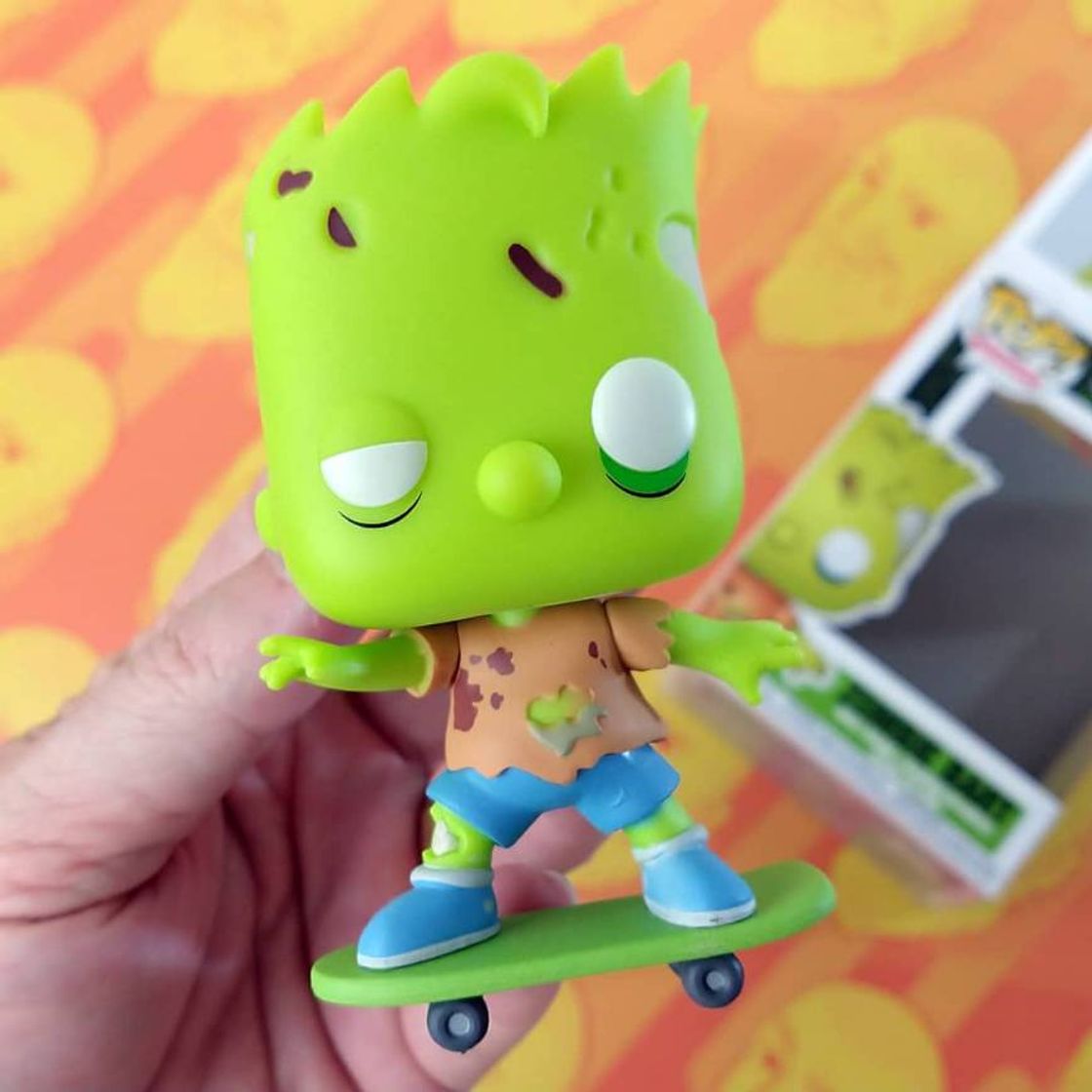 Fashion Funko Pop do Bart versão Zombie