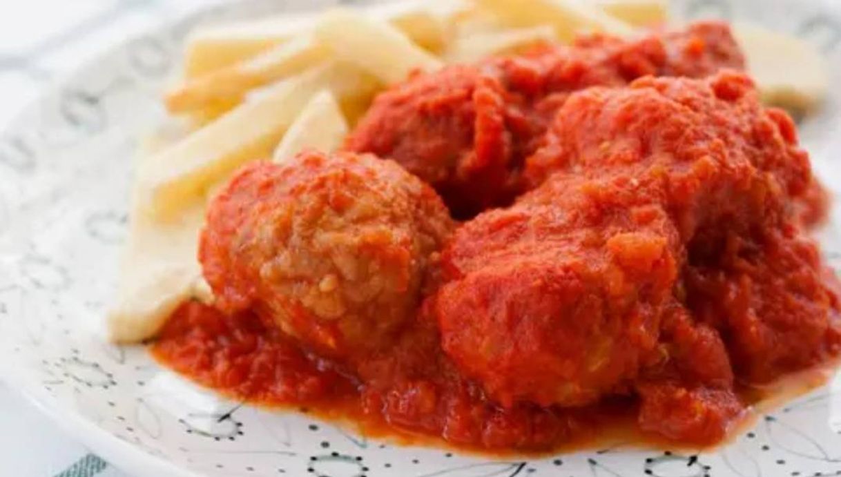 Moda Albóndigas caseras en salsa de tomate. Receta paso a paso.