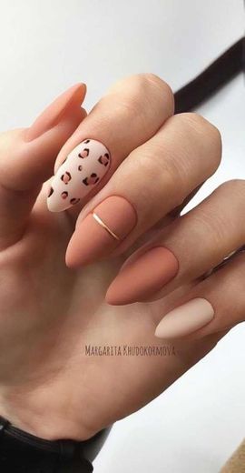 nude chic 