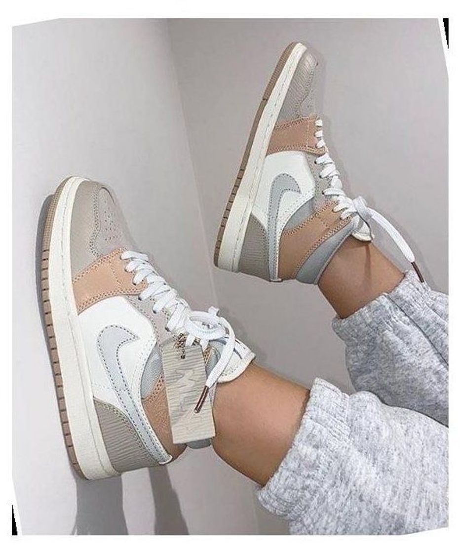 Social Jordan Air 1 Retro High OG, Running Shoe Mens, Negro