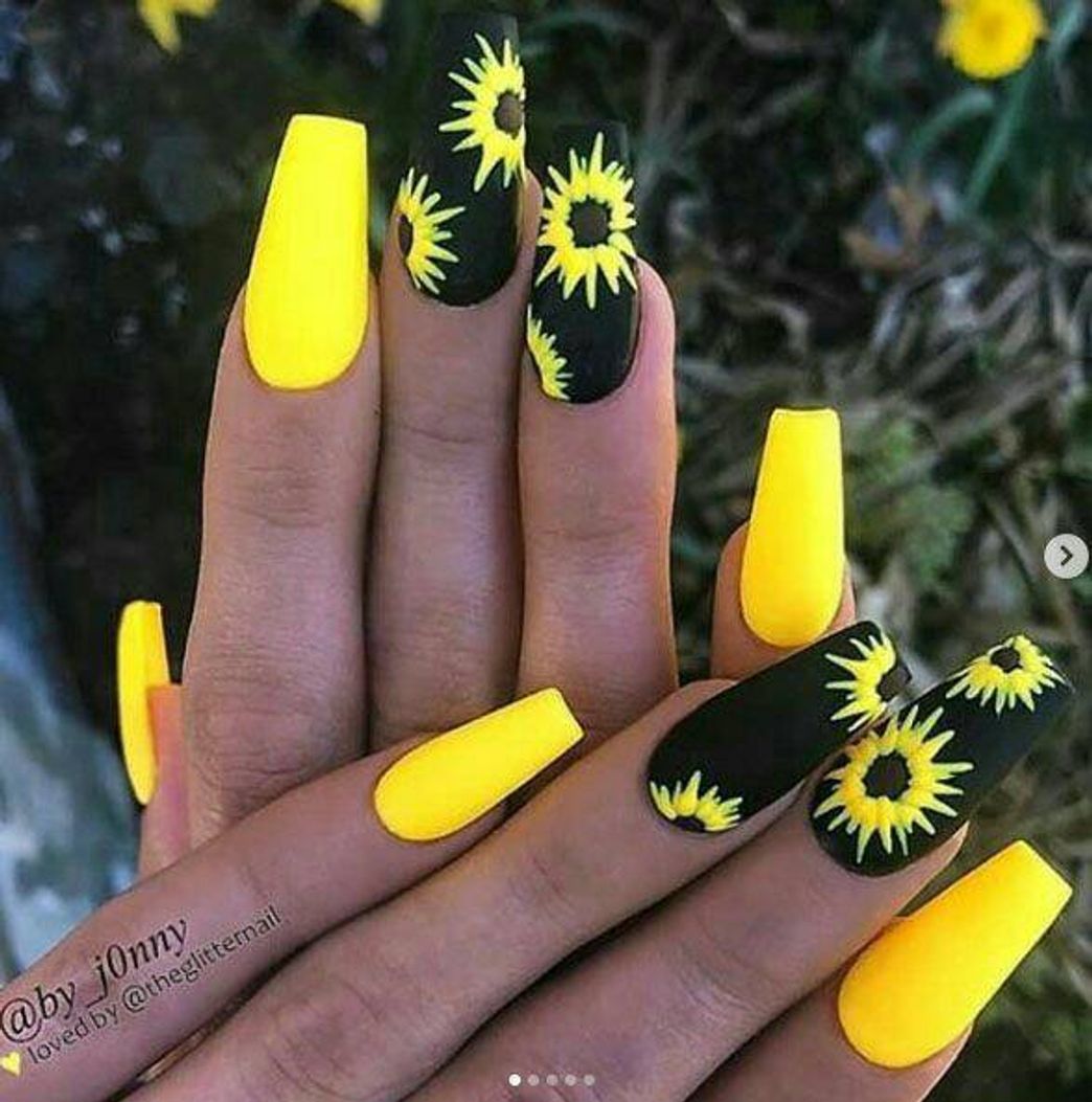 Fashion Unhas 🌻🌻🌻