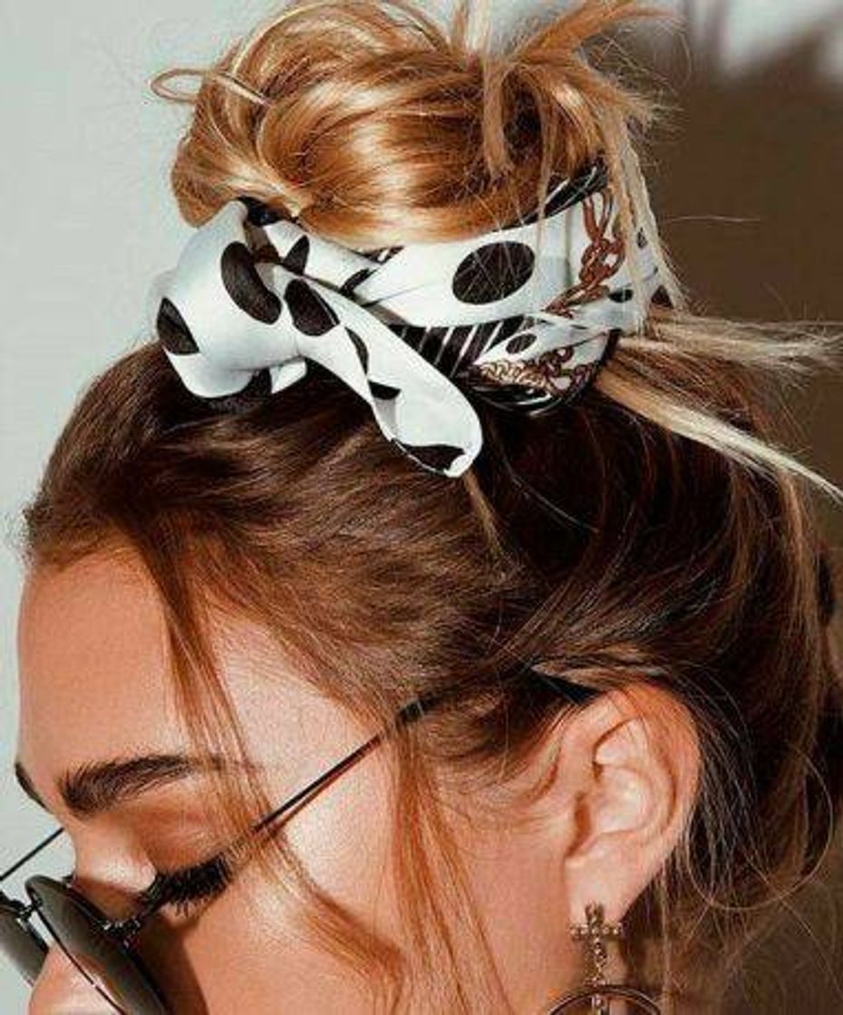 Moda Bandana no coque! 