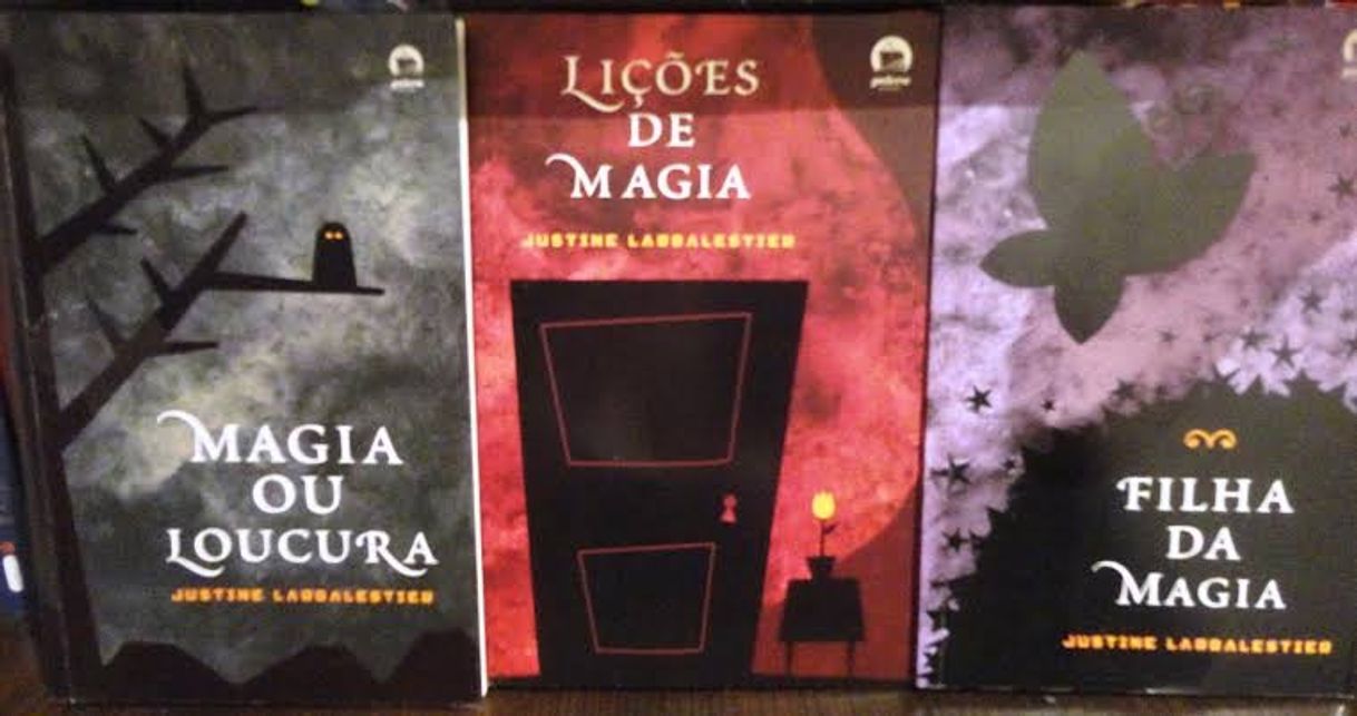 Libros Trilogia de livros fictícios de fantasia: magia ou loucura 