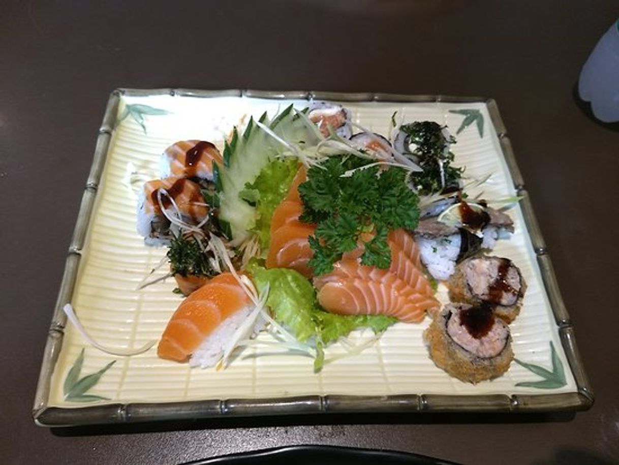 Restaurantes Yukui Sushi