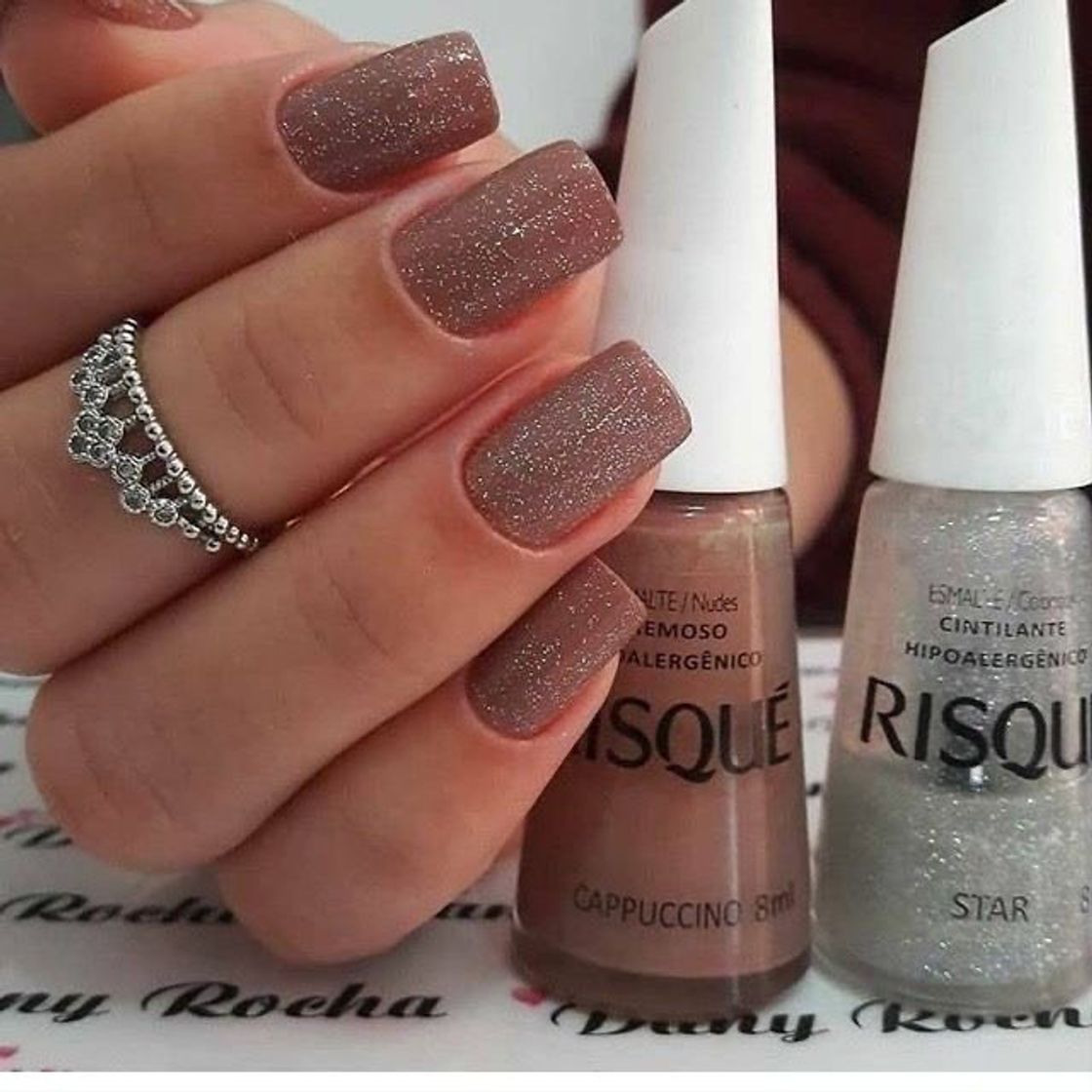 Fashion Unha com esmalte capuccino e brilho 