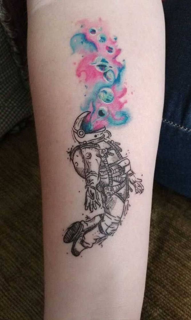 Moda Inspiração pra tatto Astronauta com aquarela