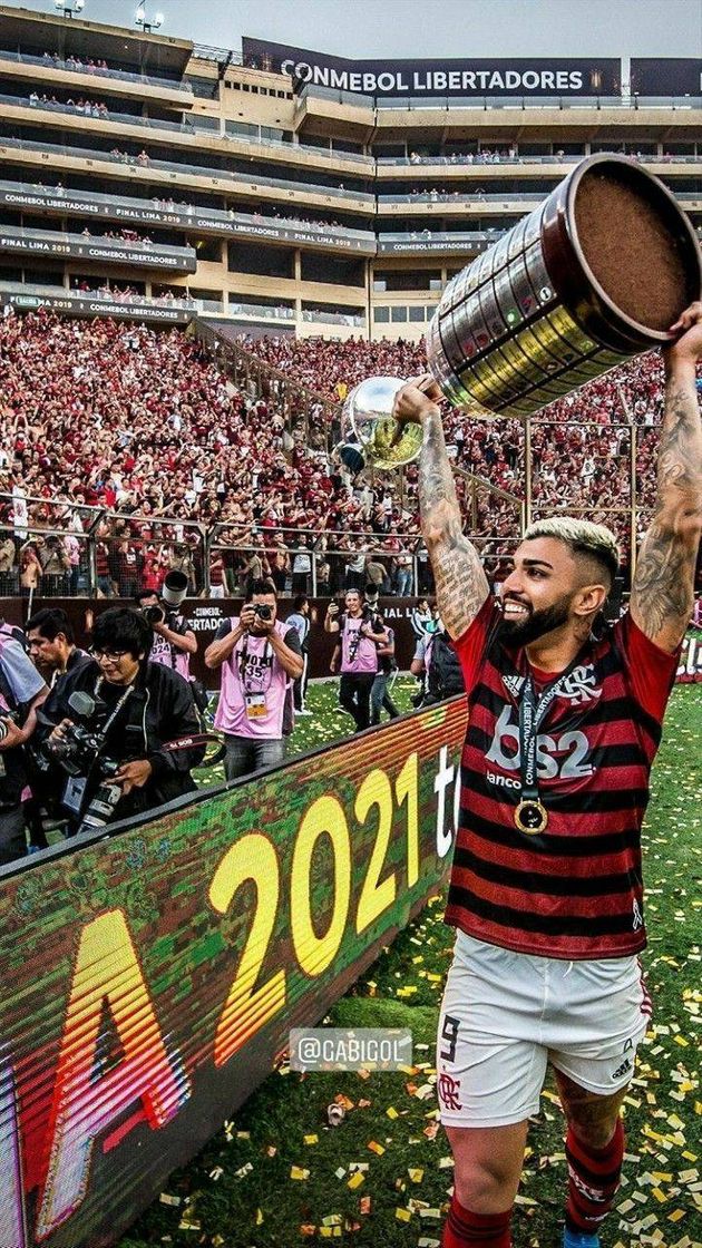 Moda 🔴⚫