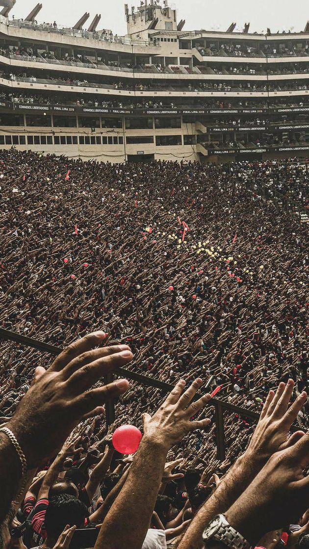 Moda 🔴⚫