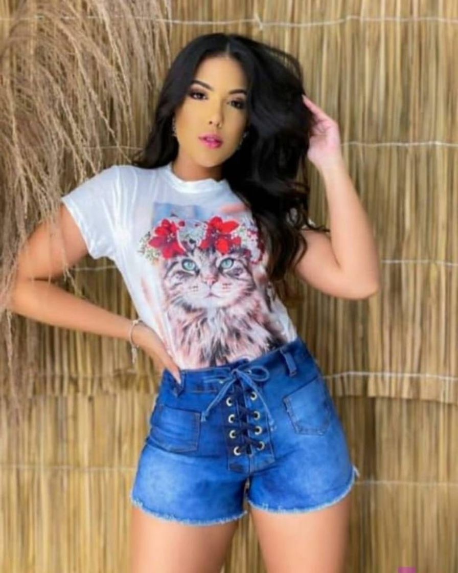 Moda Loja virtual de roupa feminina no Instagram