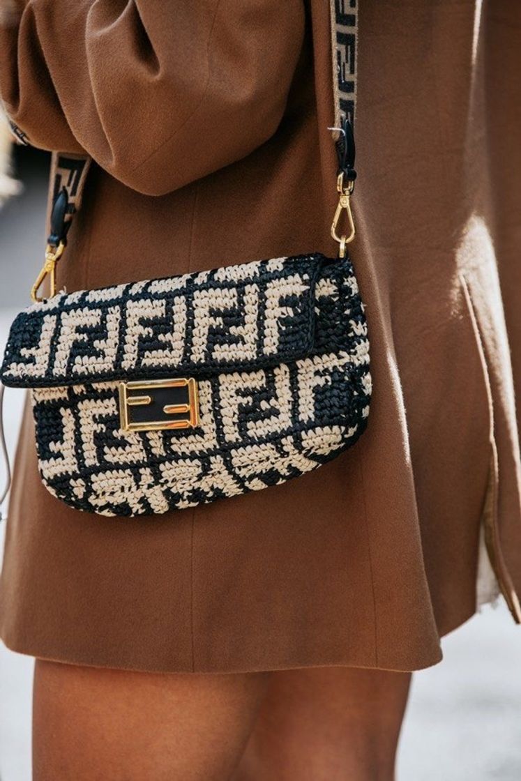 Fashion FENDI BAGUETTE