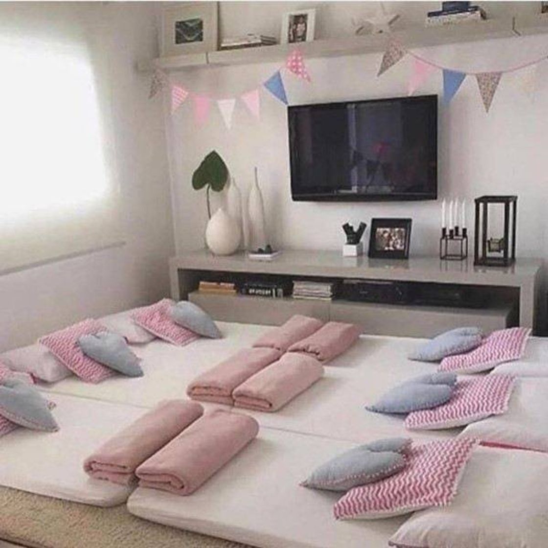 Social 🍕🍔🍿🍪🍫🍦🍨💝