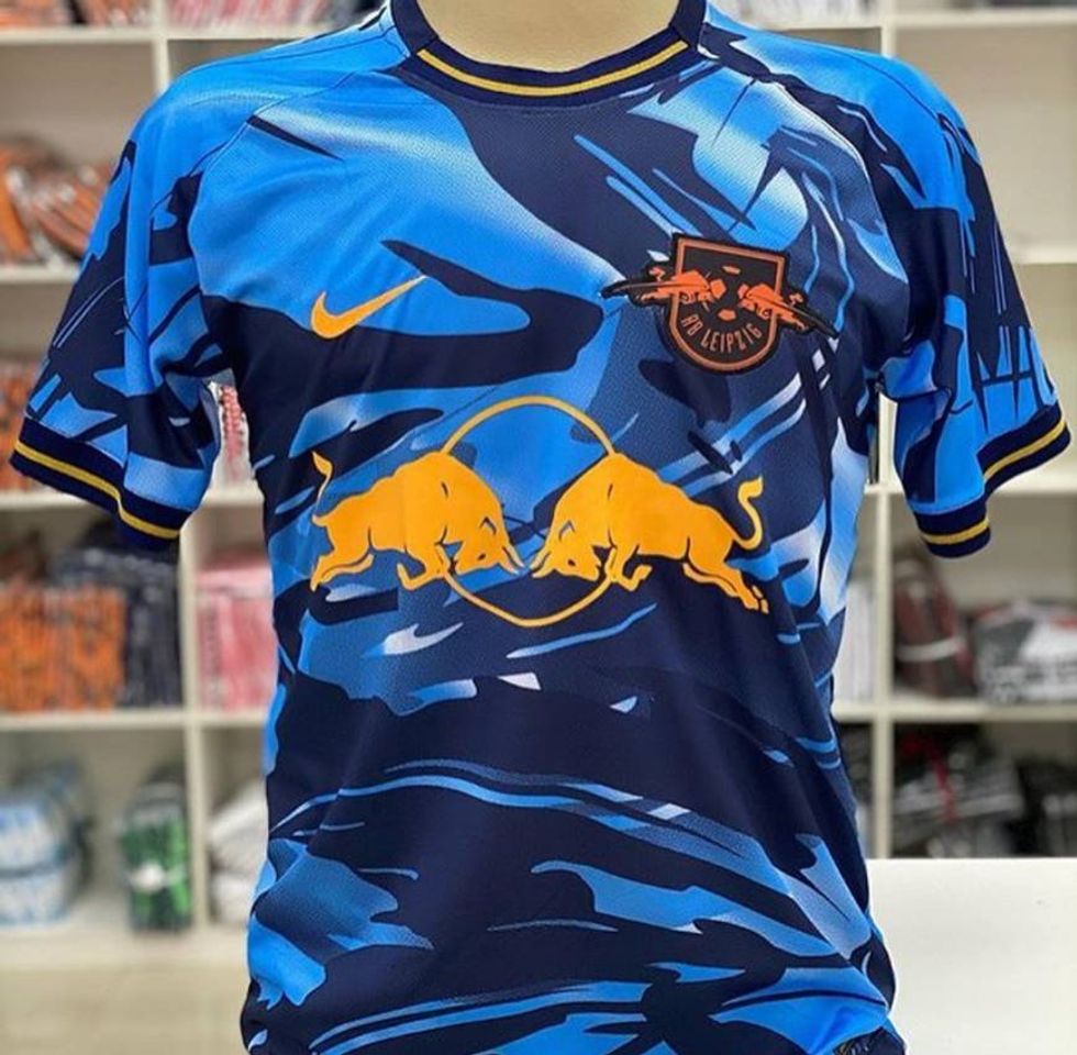 Fashion Camisa de time RedBull!!! 120,00R$