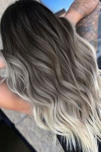 hair platinado