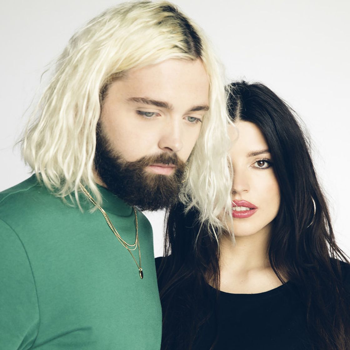 Music You’re somebody else- flora cash 