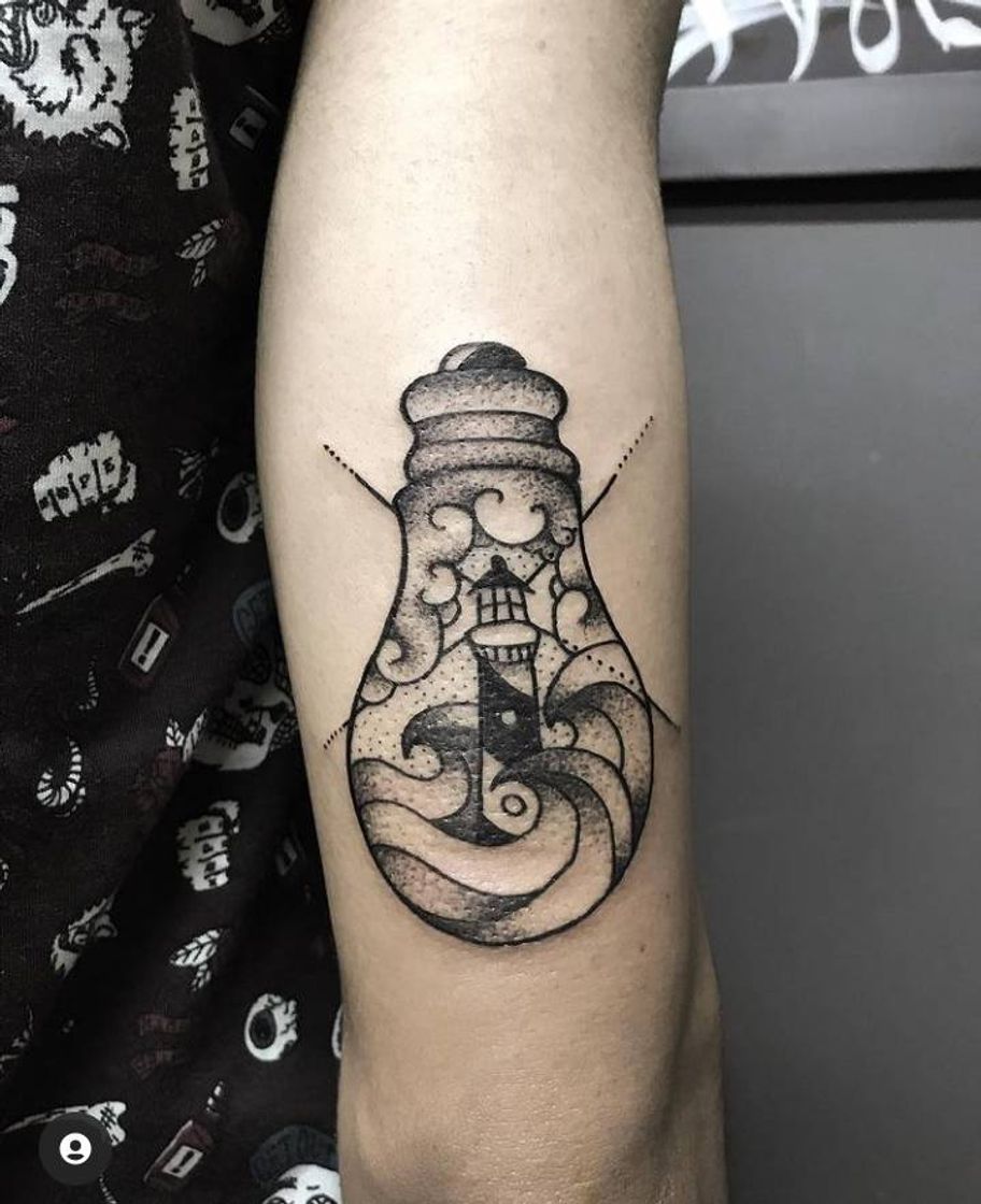 Lâmpada e farol