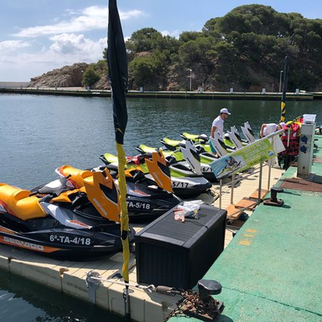 Lugares MOTOS DE AGUA | PLATJA D'ARO | JET SKI ADVENTURE