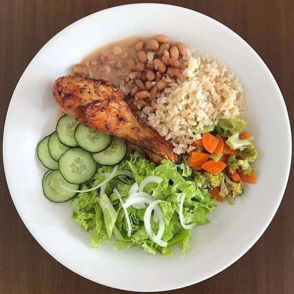 Fashion Arroz, feijão, peixe e salada