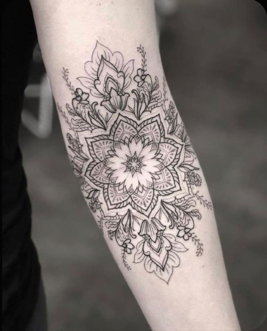 Fashion Tattoo Mandala