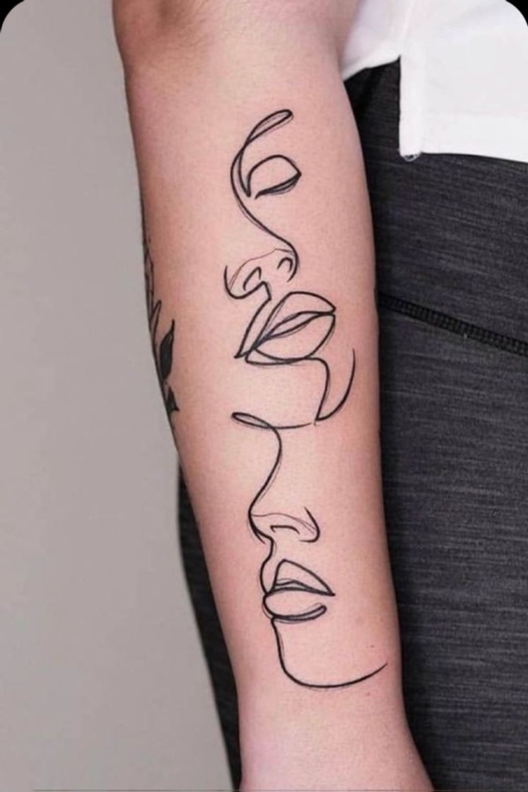 Fashion Tattoo Minimalism