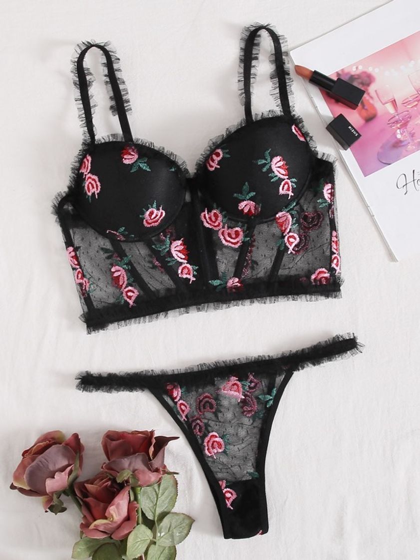 Moda Conjunto de lingerie bordado floral