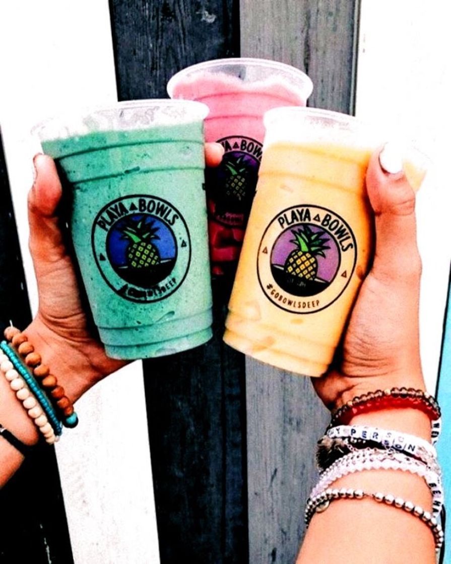 Social Pineapple 🍍🥤