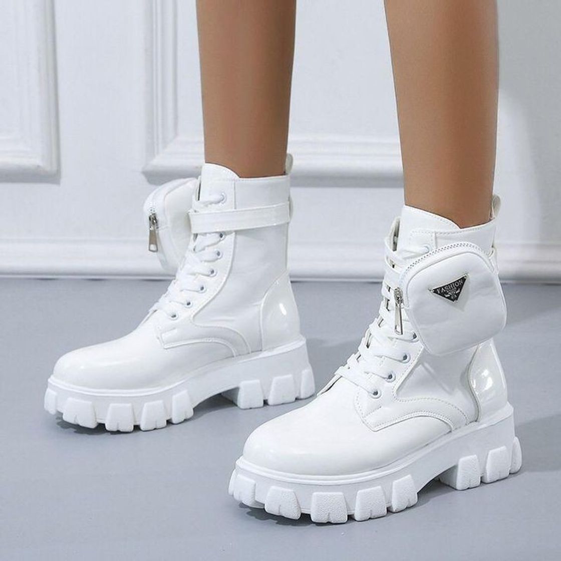 Moda Botines blancos hermoso 😍