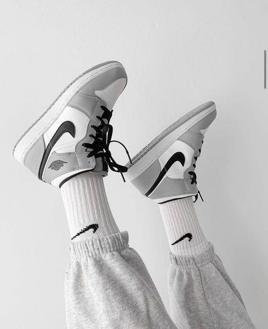 Moda Nike blanco y gris 🎀✨😍