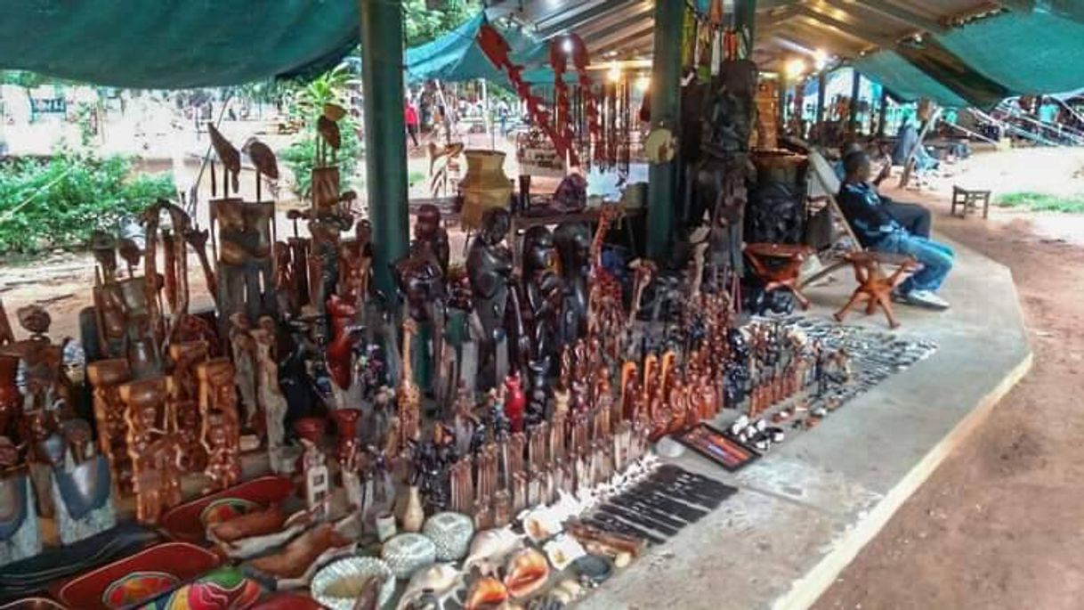 Place FEIMA - Feira de Artesanato, Flores e Gastronomia de Maputo