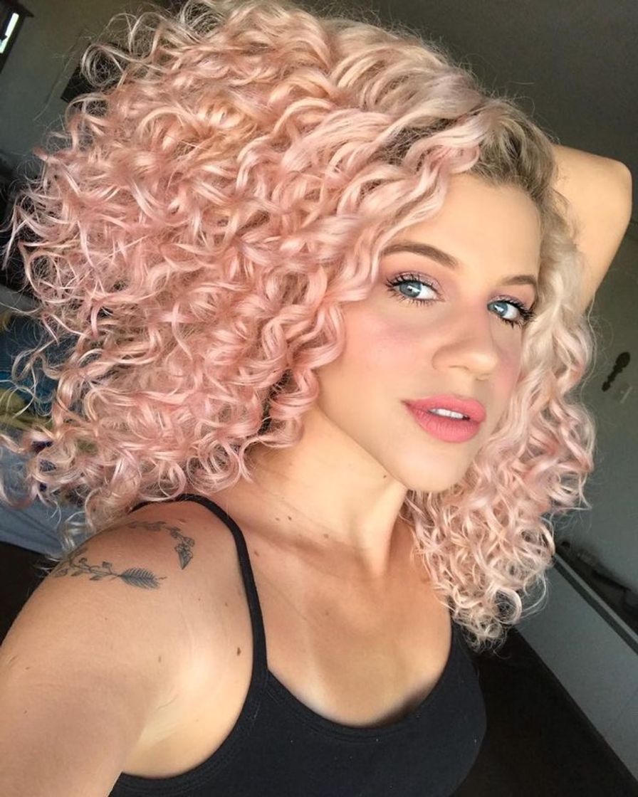 Moda cabelo rosa claro 