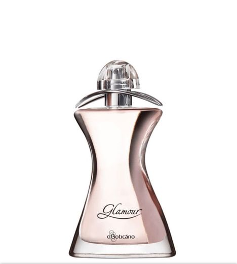 Glamour. Uso esse perfume a mt tempo e sempre gostei dele. 