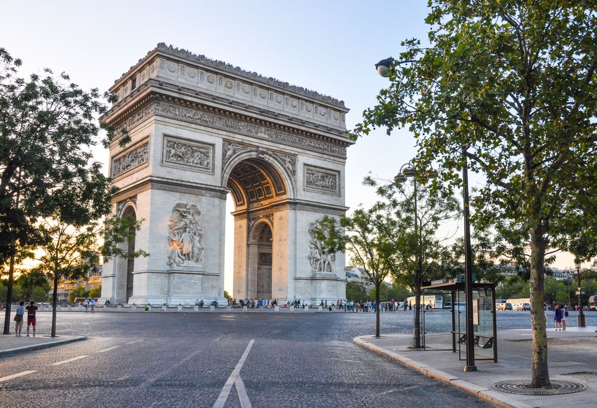 Place Arco de Triunfo de París