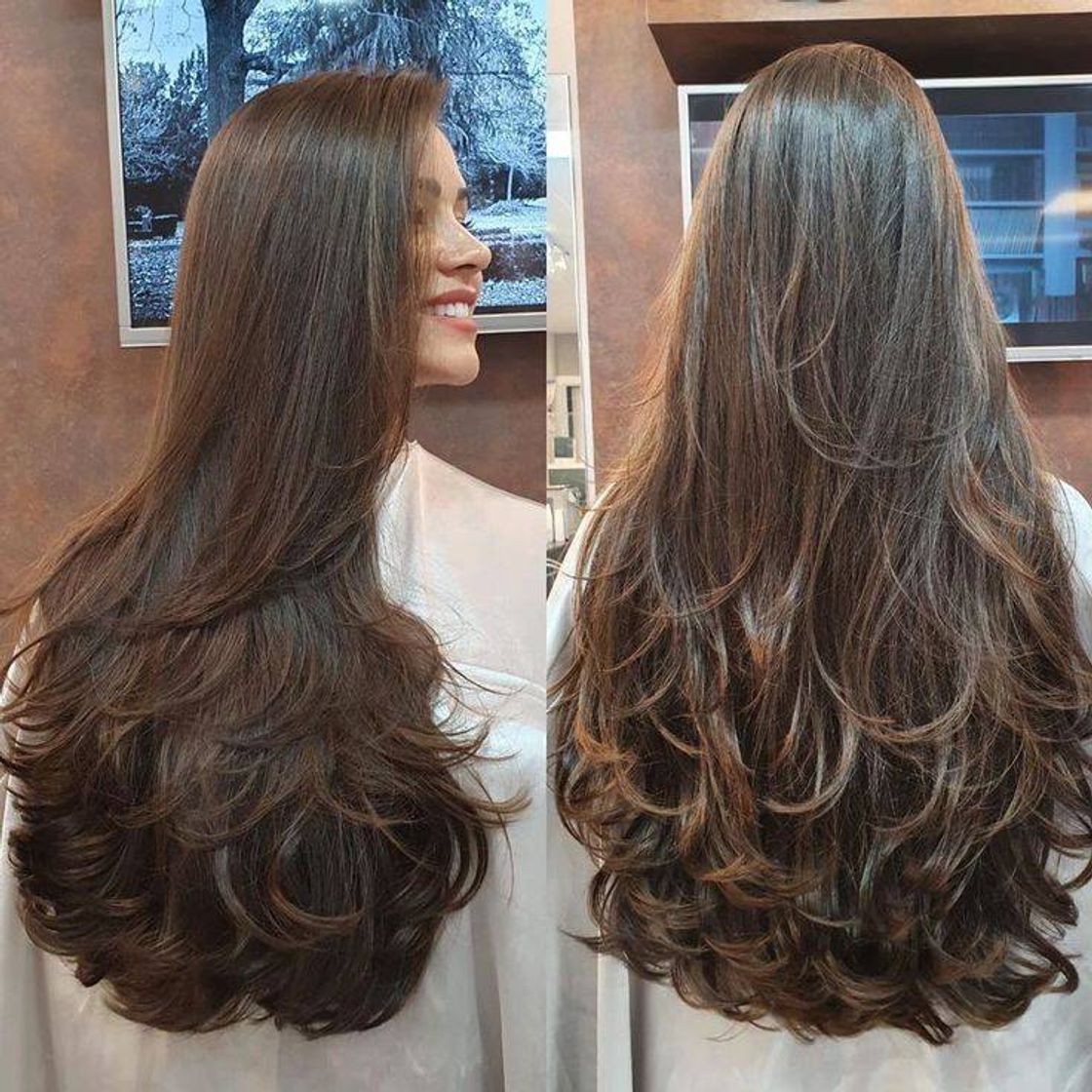 Moda Corte de cabelo repicado com franjão