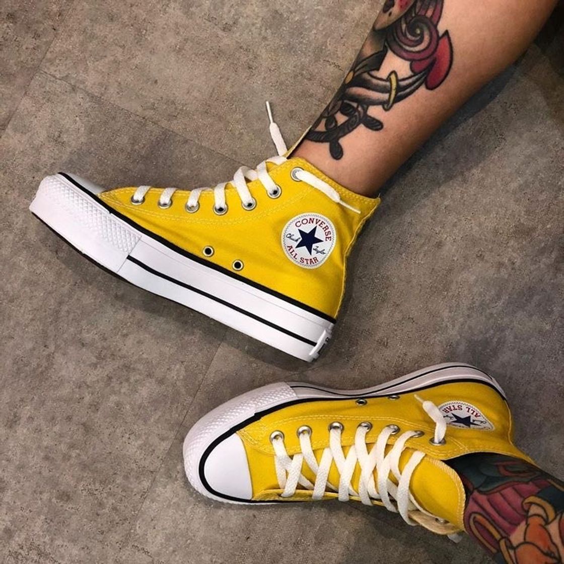 Fashion Tênis Chuck Taylor 💛