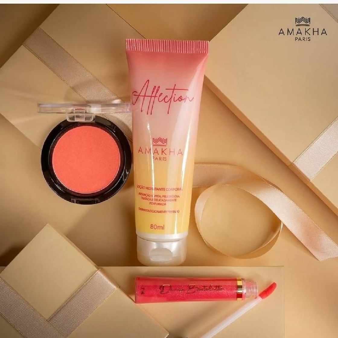 Social Perfumes Amakha Paris! Venho apresentar excelentes produtos 