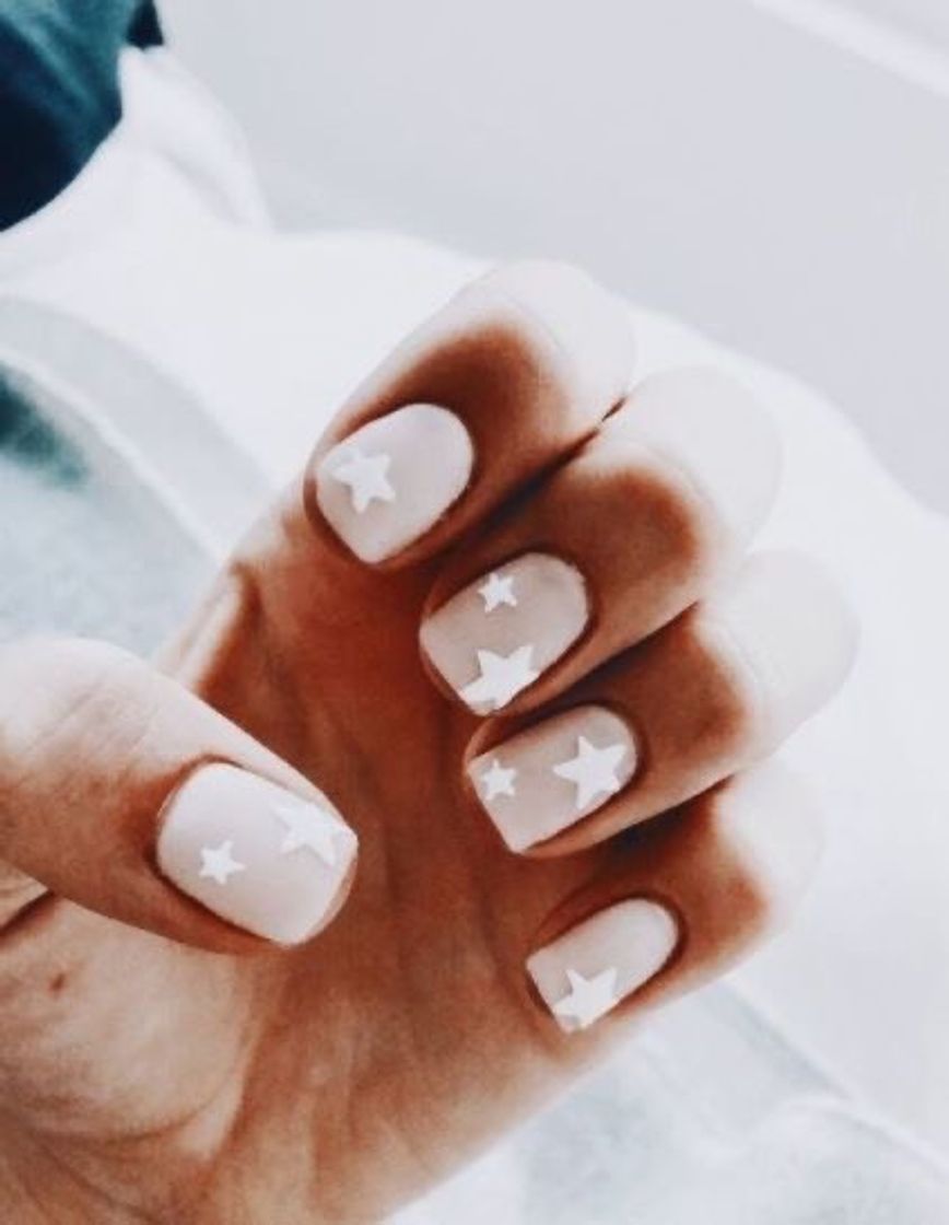 Moda Para unhas pequenas que nem a minha 🤍