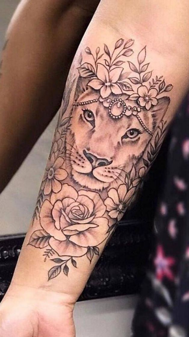 Moda Tatuagem feminina - Leão