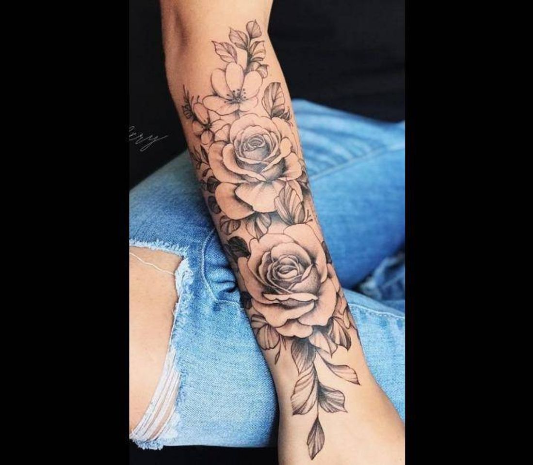 Moda Tatuagem feminina - Flor