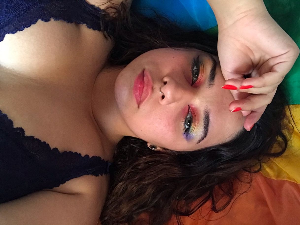Social Maquiagem com as cores do arco-íris 🌈 