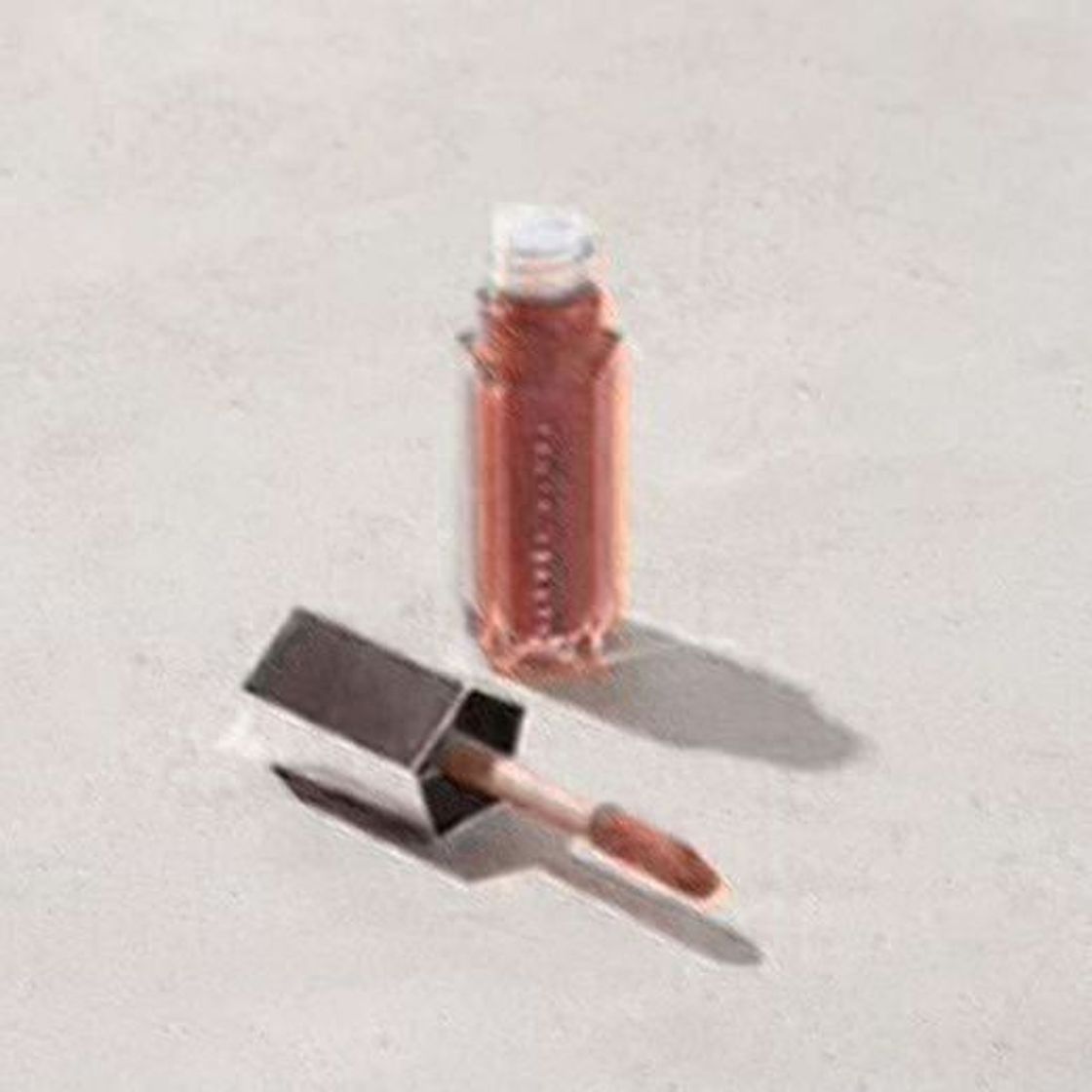 Social Fenty Beauty By Rihanna