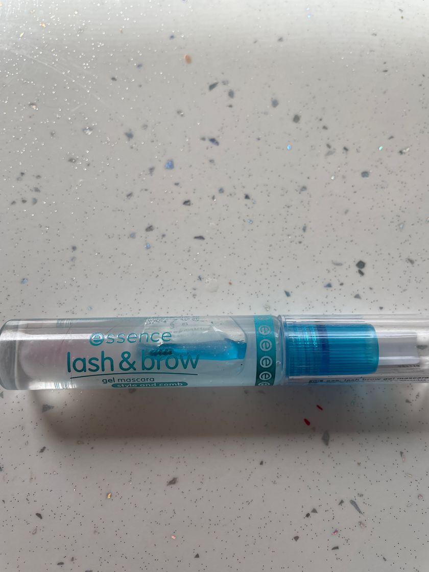 Beauty Lash and Brow gel mascara Essence