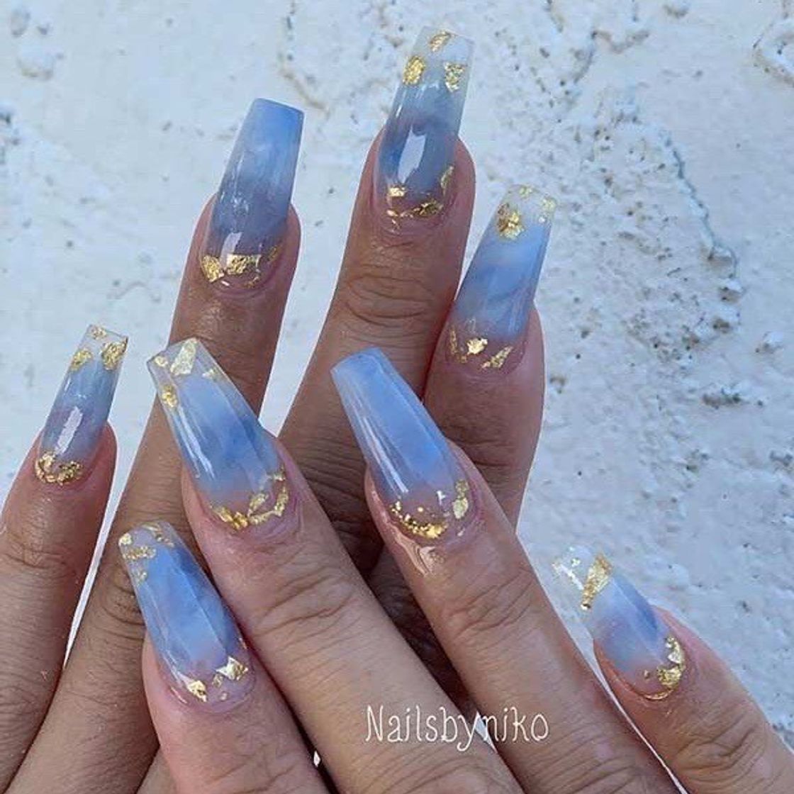 Moda Nails