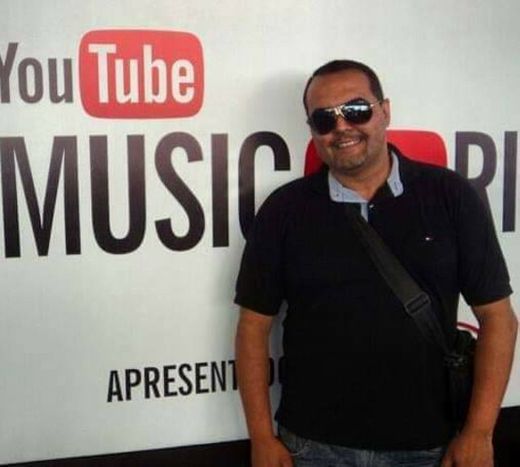 Música: Simples Desejo  You Tube Music Rio. EU FUI HEM 😜🪕