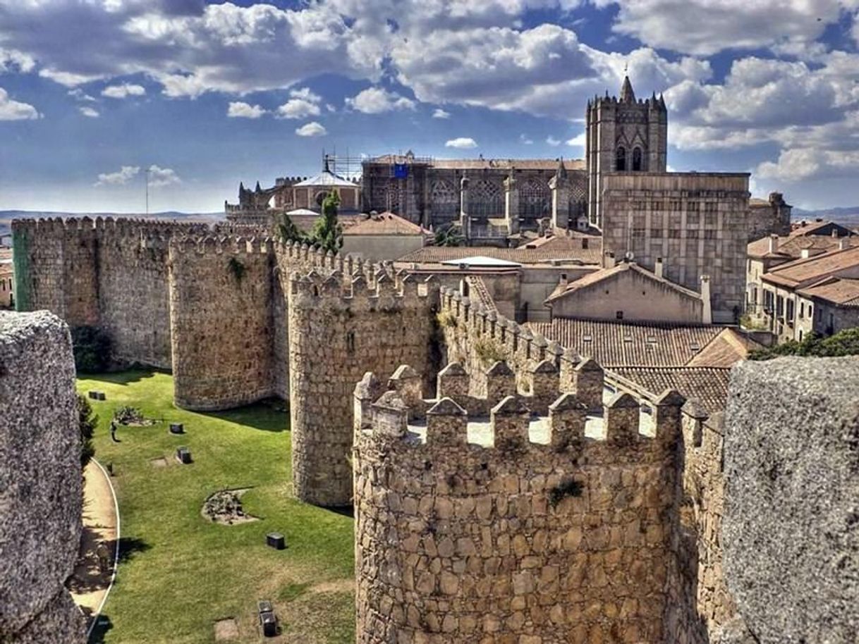 Place Ávila