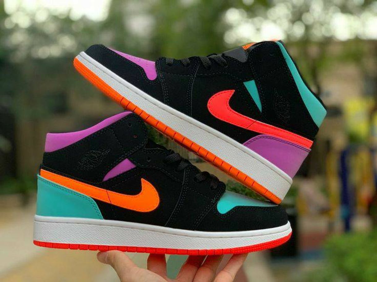 Social AIR JORDAN🧡💜🖤💚