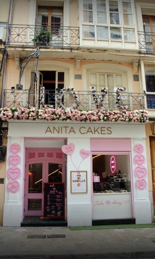 Anita cakes