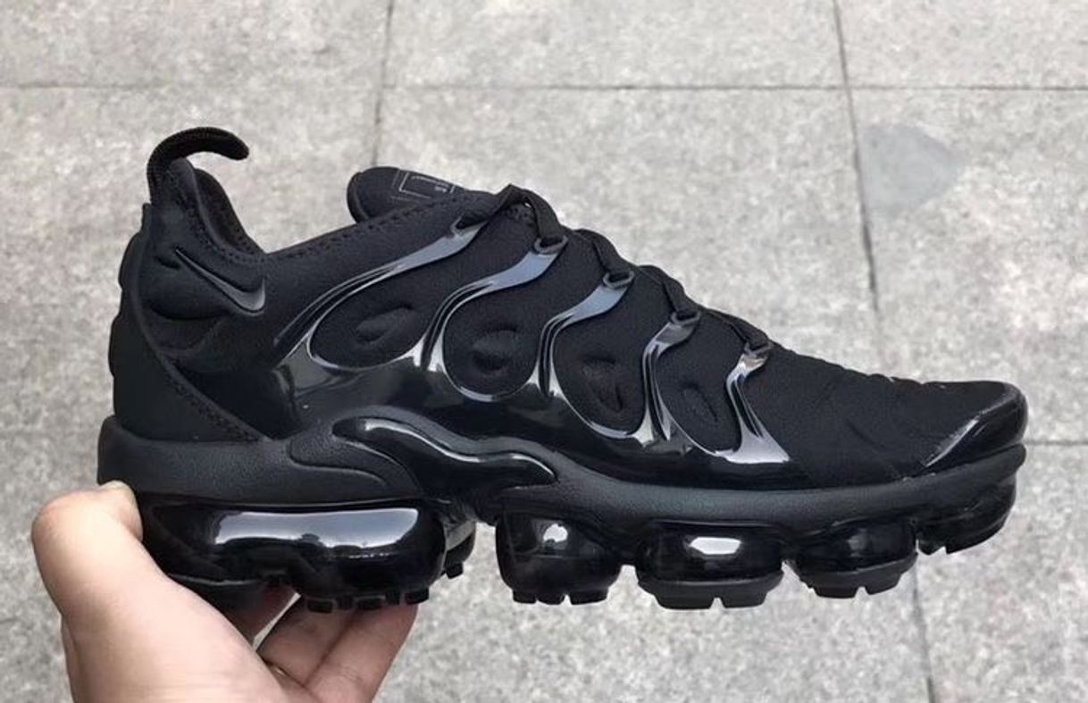 Moda VaporMax plus preto