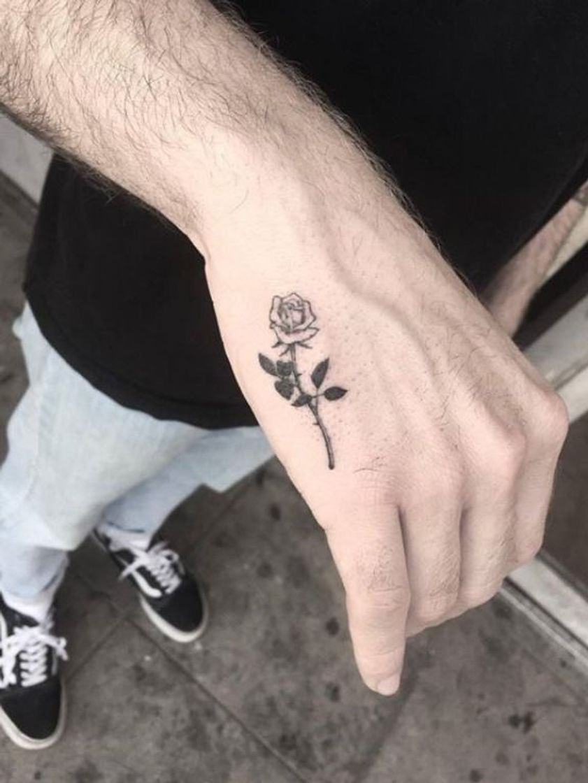 Fashion Tatuagem “rosa”🥀