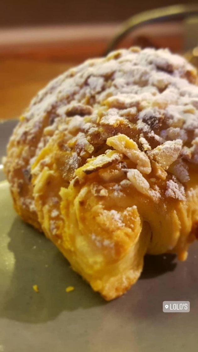 Restaurants Lolo's Croissant Bar