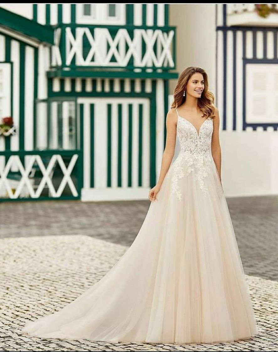 Moda Imagina você em um lindo vestido👰