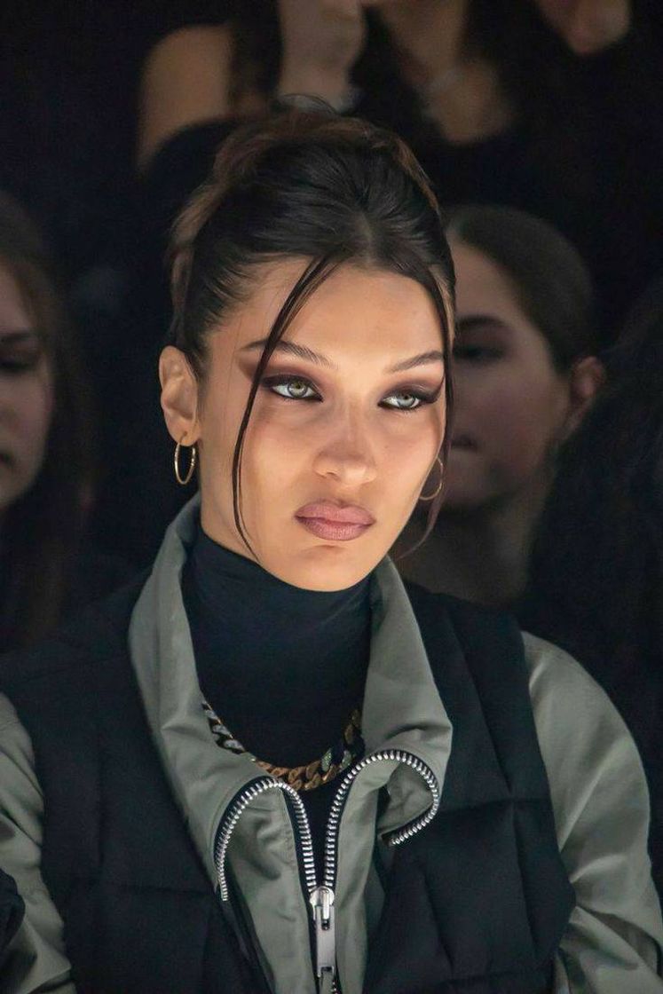 Fashion Bella hadid